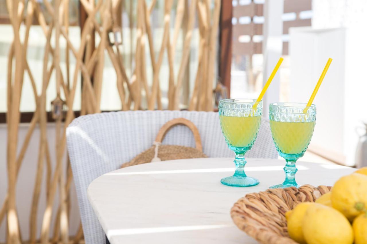 Stema Luxury Escape, Rooftop Jacuzzi & Panoramic Views 앗시파프론 외부 사진